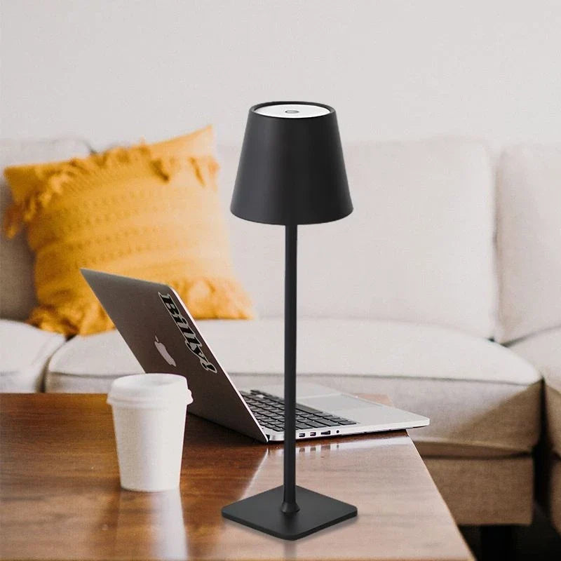 Luminária De Mesa Led Sem Fio Recarregável - Nidus