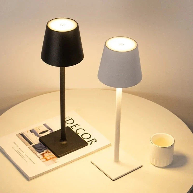 Luminária De Mesa Led Sem Fio Recarregável - Nidus