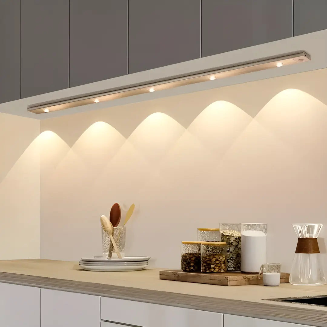 Luminária LED Ultra Fina com Sensor de Movimento - Nidus