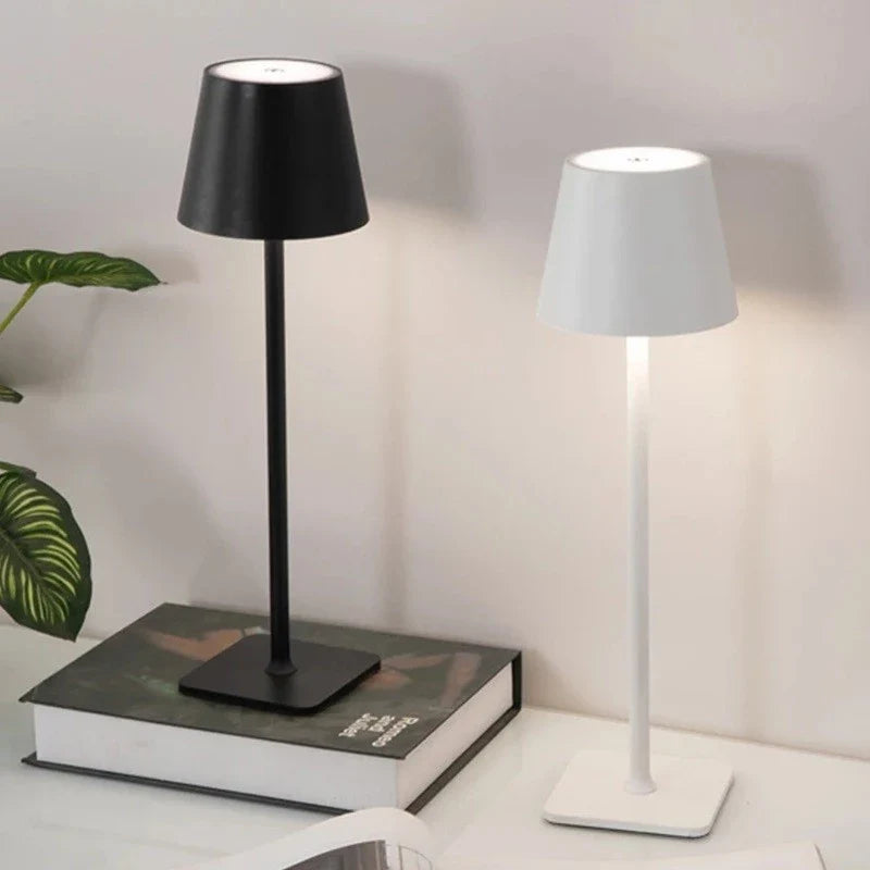 Luminária De Mesa Led Sem Fio Recarregável - Nidus